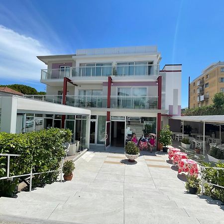 Hotel Al Ponte Lignano Sabbiadoro Eksteriør bilde