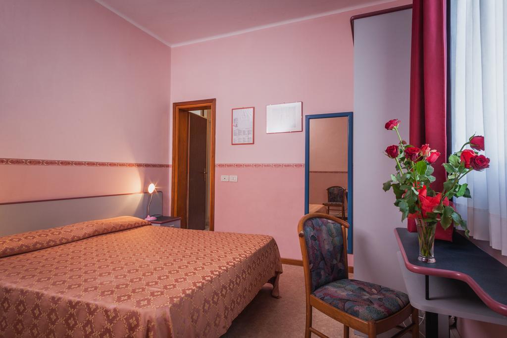 Hotel Al Ponte Lignano Sabbiadoro Rom bilde