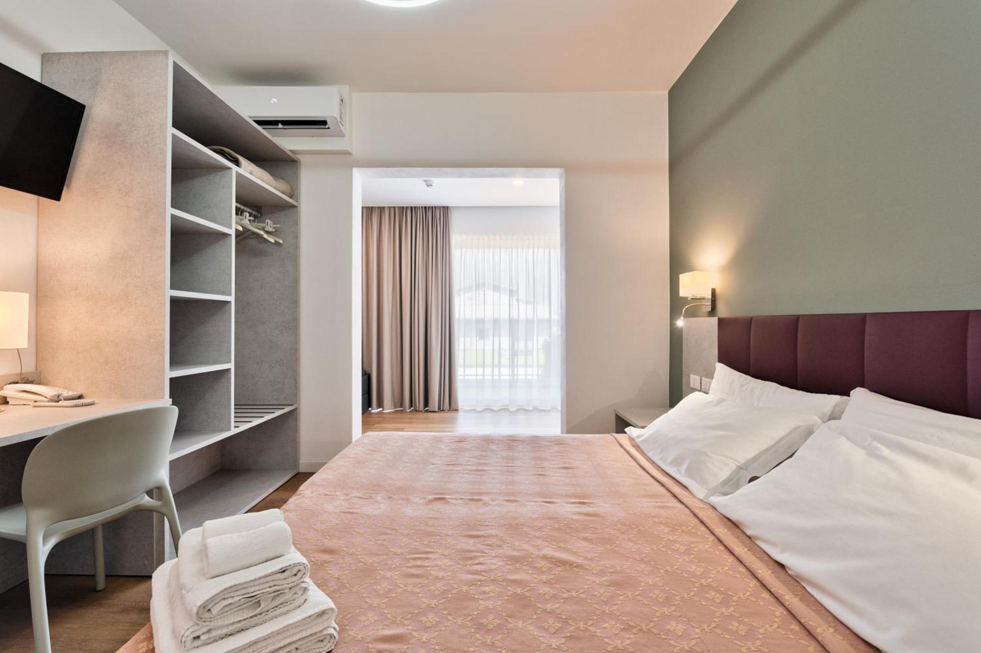 Hotel Al Ponte Lignano Sabbiadoro Eksteriør bilde